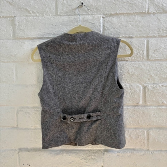 COS Vest - Picture 2 of 2